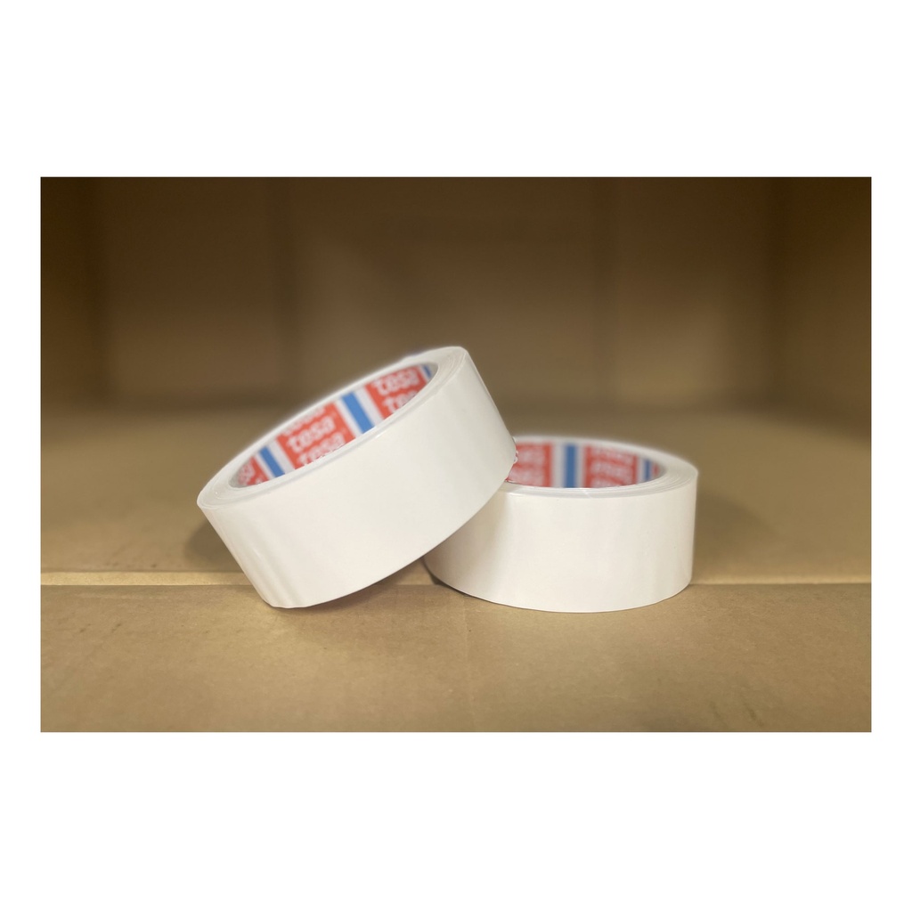 Rouleau de scotch blanc pour traçage de terrain. 66M Blanc